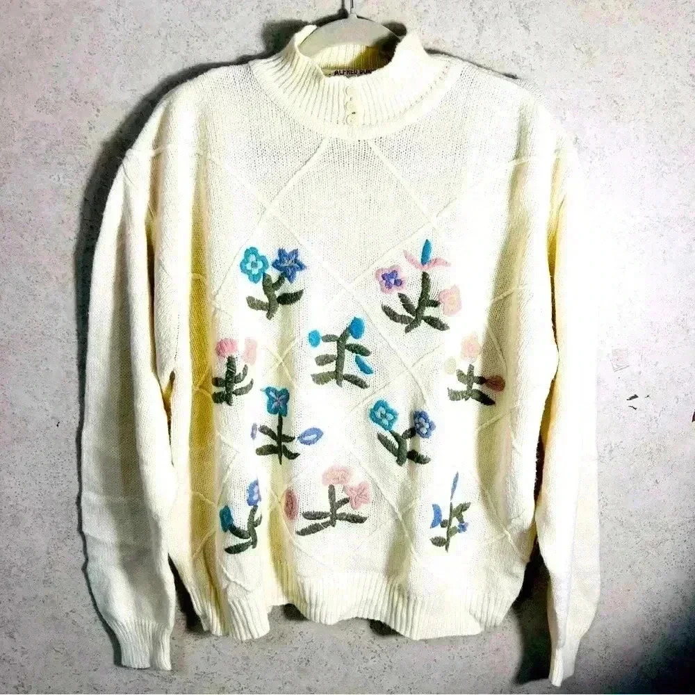 ALFRED DUNNER WOMENS WHITE GRAMMA CORE CHURCH FLOWER EMBROIDERY SIZE 42 SWEATER